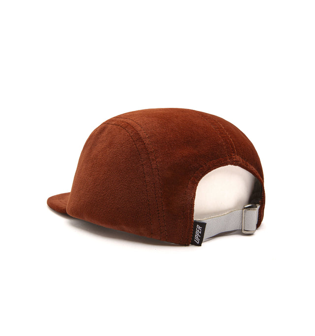 CAMPER